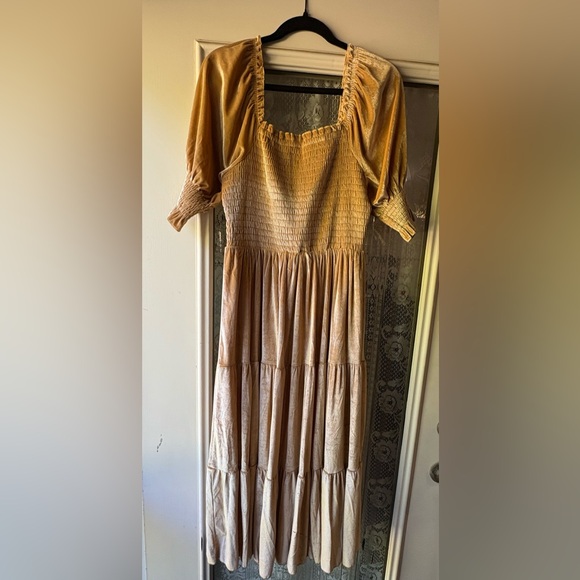Baltic Born Vivaldi Gold Smocked Midi Dress - Med. - Picture 3 of 7